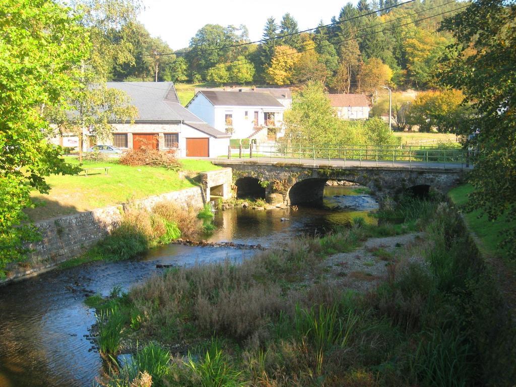 Pretty Cottage Ardennes Near The Valley Of Lesse Vencimont ภายนอก รูปภาพ